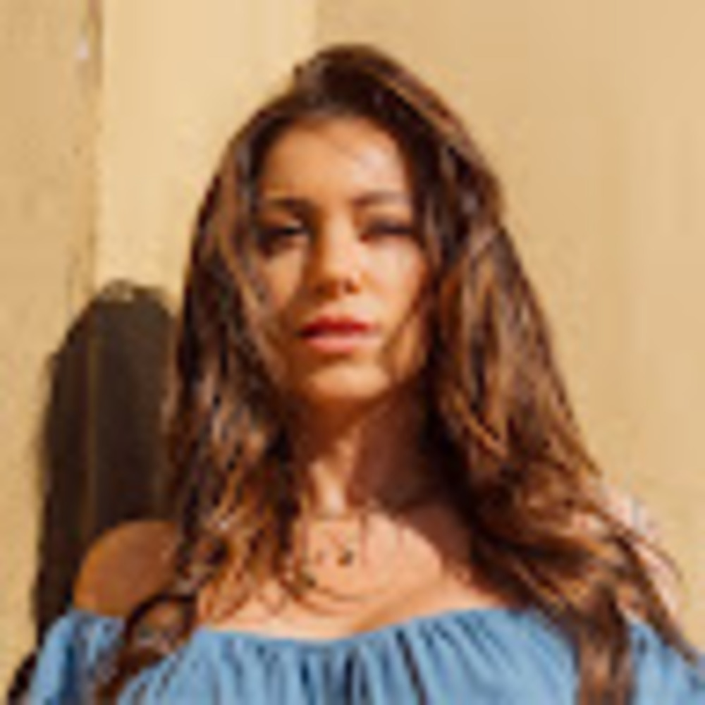 Meet your Posher, Deseree